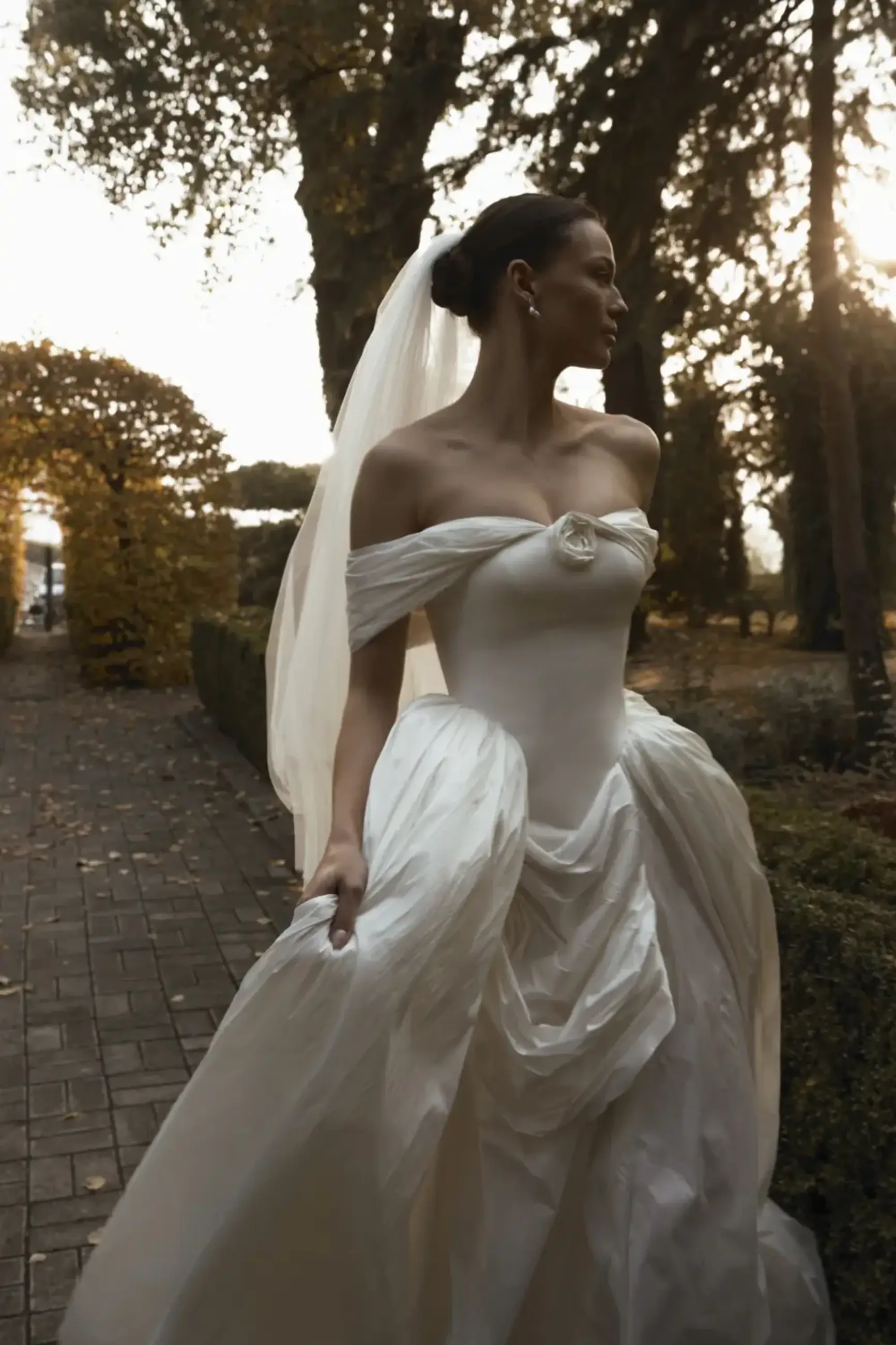 Vintage-Inspired Wedding Dresses: Timeless Styles Every Bride Will Love Image