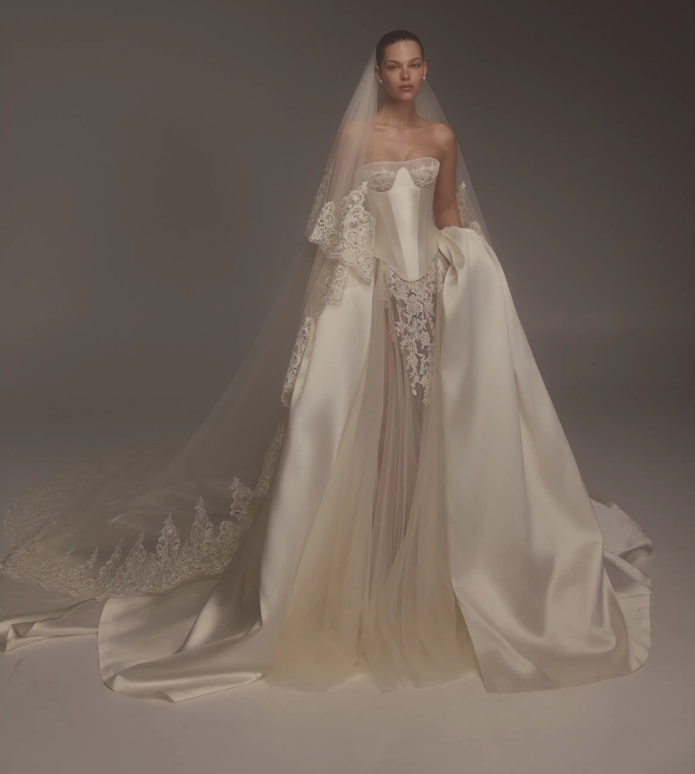 Eden Aharon Trunk Show Main Image