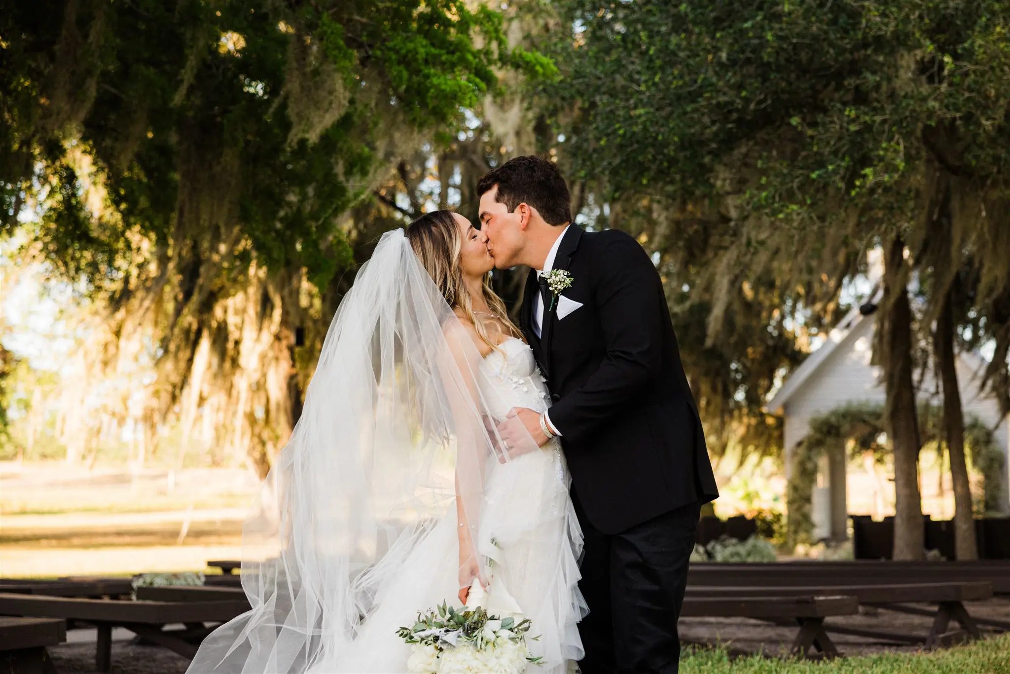 Tatum and Tyler, real bride of Iconic Bride Dallas