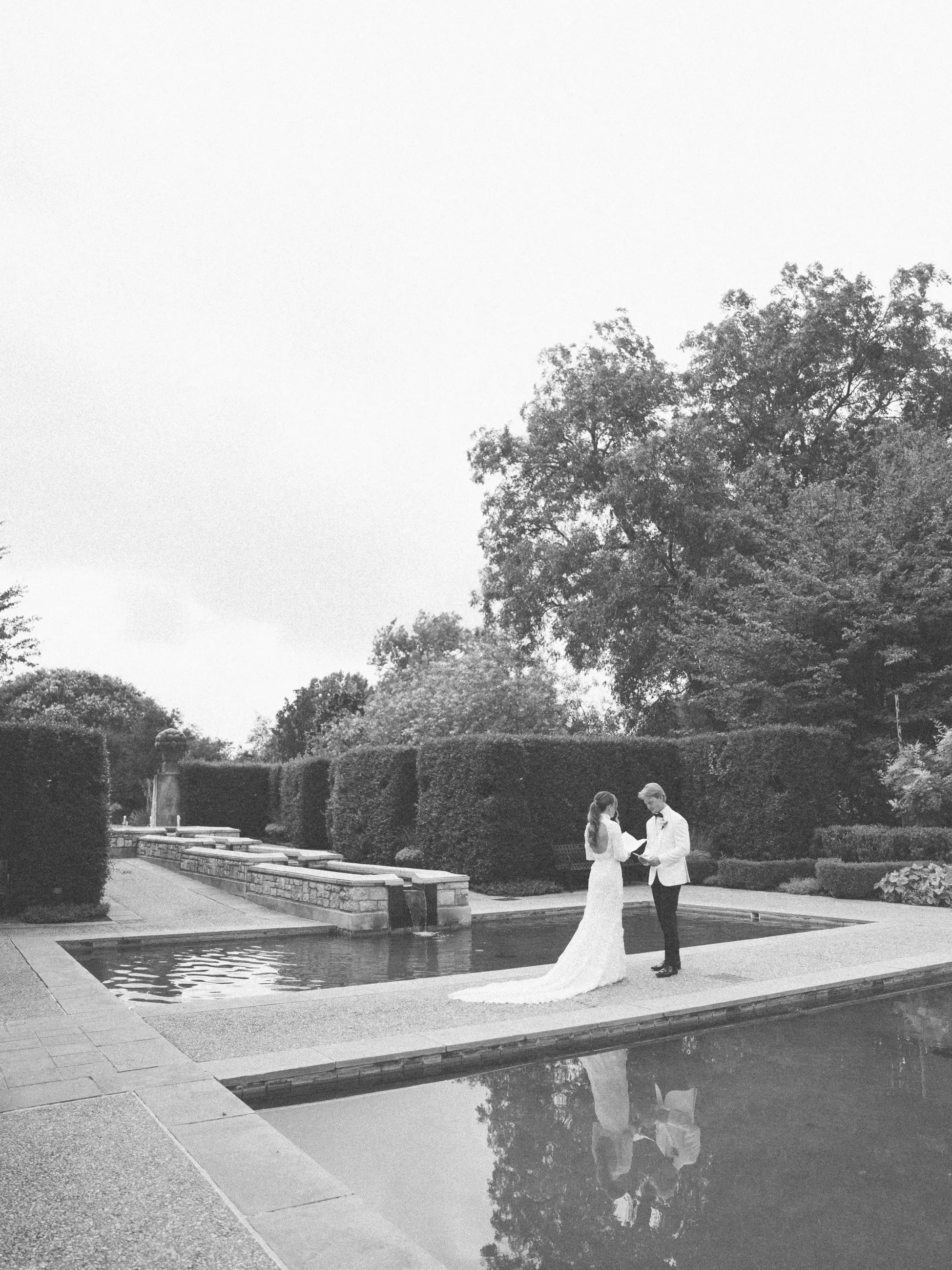 Taylor & Trevor, real bride of Iconic Bride Dallas
