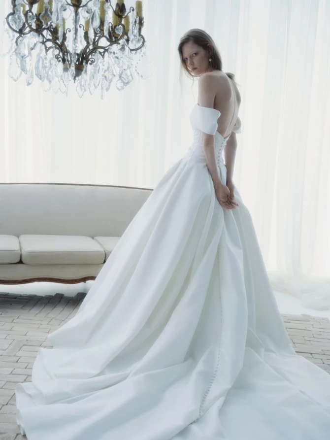 Rivini by Rita Vinieris Style #Aura #1 thumbnail