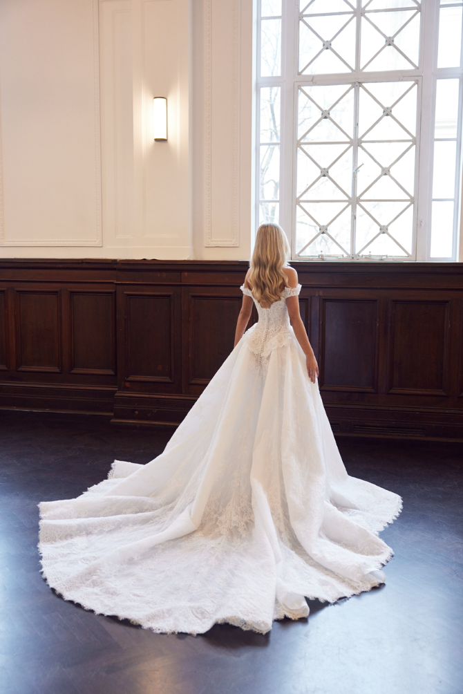 Pallas Couture Privee Style #Harmony #4 thumbnail