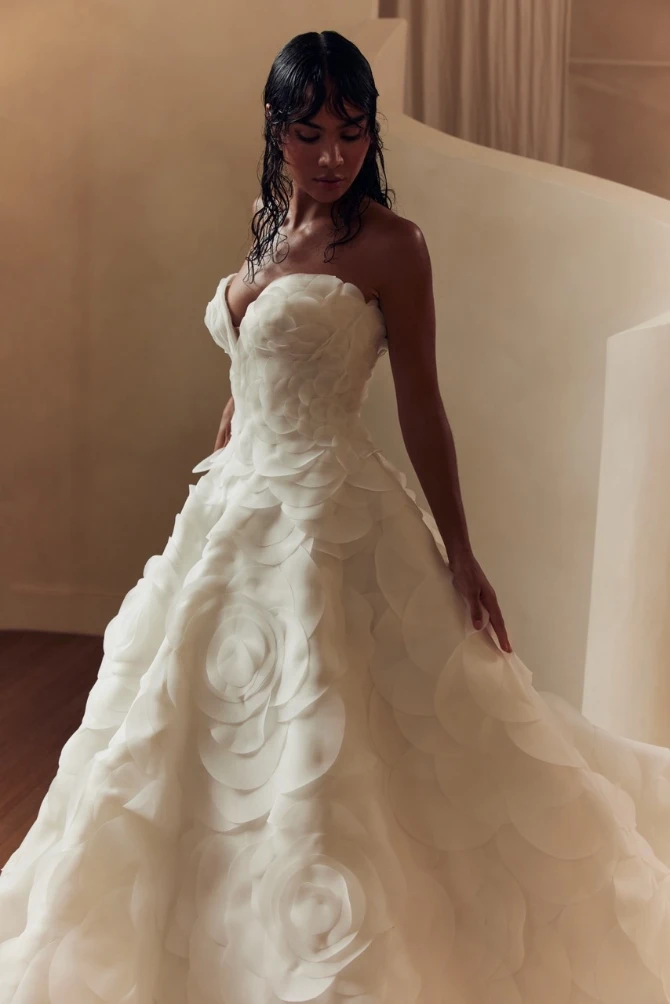 Leah Da Gloria Style #Dove #1 thumbnail