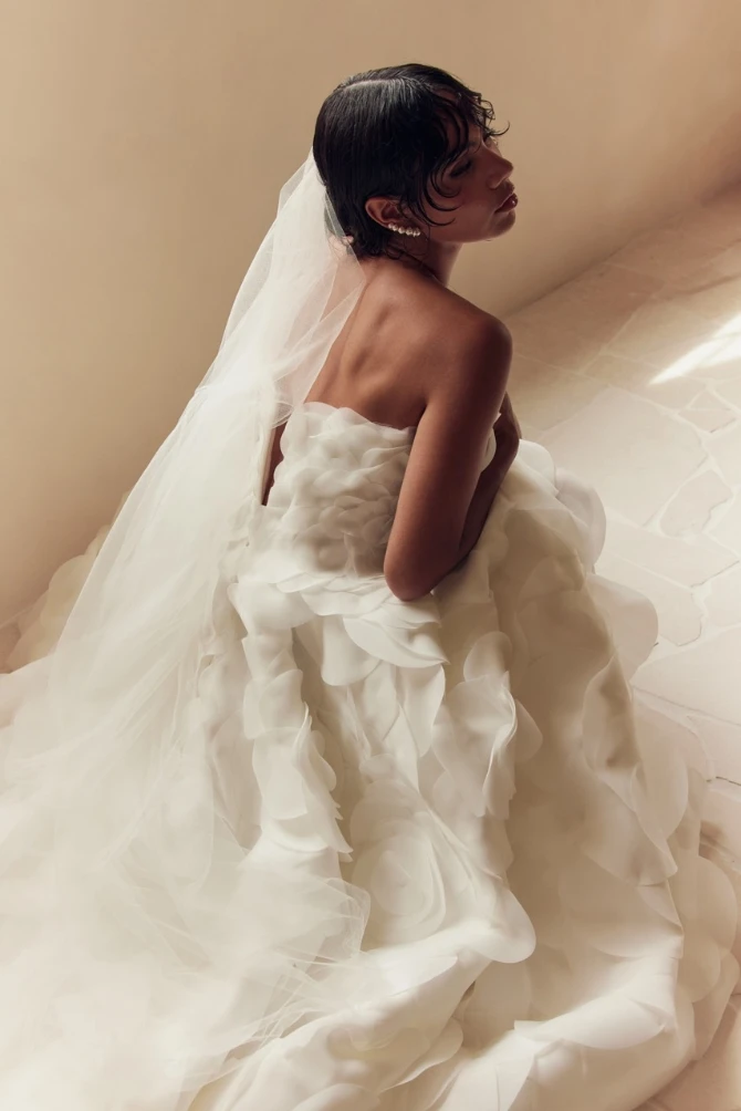 Leah Da Gloria Style #Dove #7 thumbnail