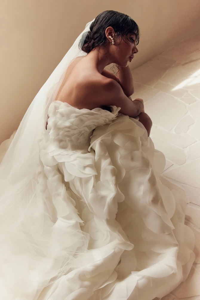 Leah Da Gloria Style #Dove #6 thumbnail