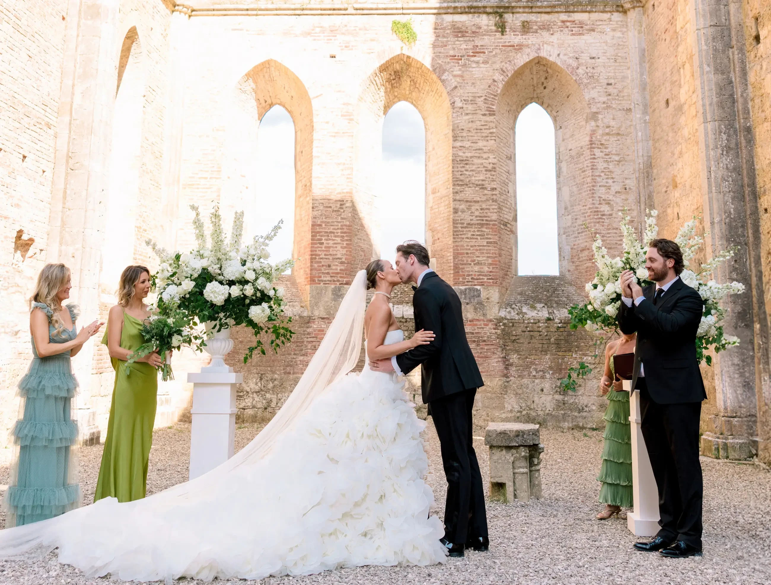 Anita & Samuel. Desktop Image