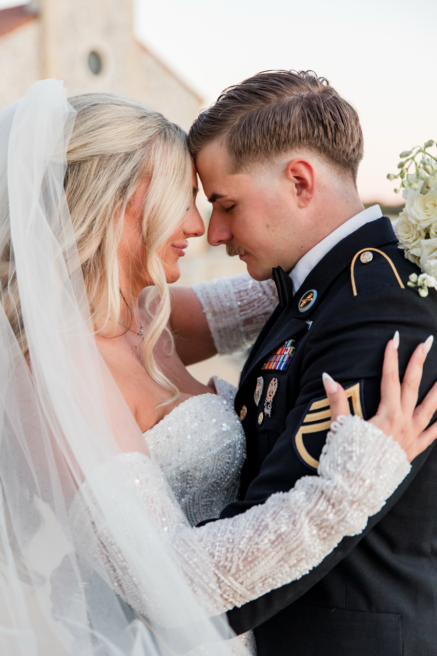 Holly & Skylor. Desktop Image